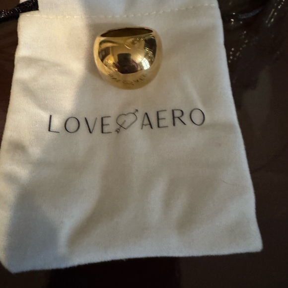 Gold Dome Ring size 8, NWOT - Picture 1 of 5